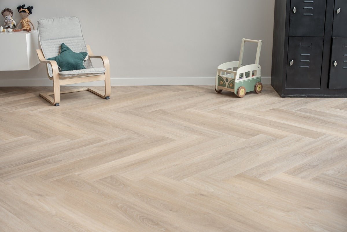 Floer Orka Onbehandeld Walvisgraat Plak PVC 2.0 MEGAMAT FLR - 3528 - Solza.nl