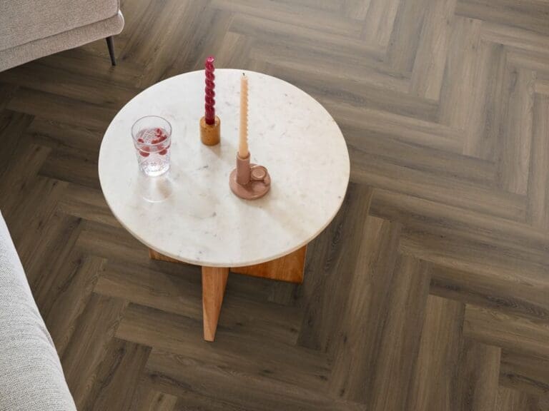 Ambiant Spigato Avanto Warm Brown Plak PVC - Solza.nl