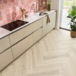 Ambiant Spigato XL Valento Warm Beige Walvisgraat Click PVC - SRC - 6081201119 - Solza.nl