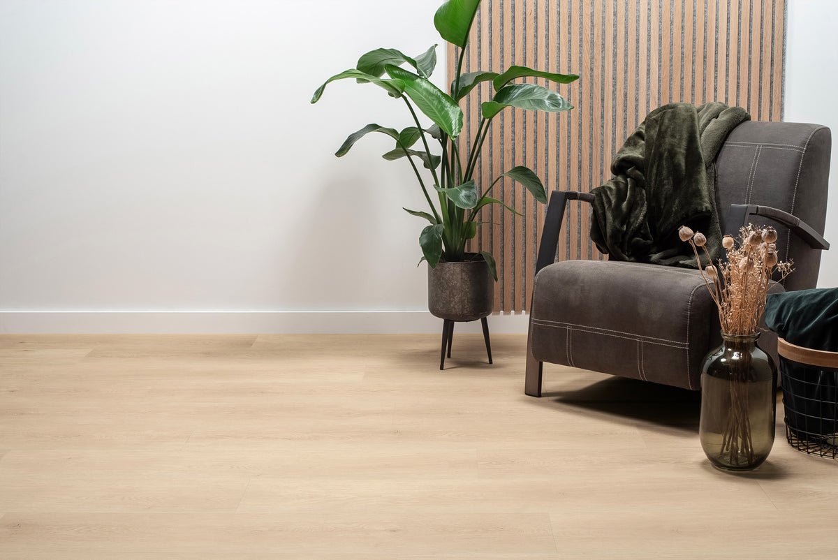 Floer Lisse Lichtbruin Eiken FLR-3037 - Natuur Plak PVC - MEGAMAT