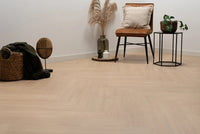 Floer Humphrey Hazelbruin Hybride Laminaat Walvisgraat FLR - 1616 - Solza.nl