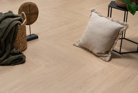 Floer Humphrey Hazelbruin Hybride Laminaat Walvisgraat FLR - 1616 - Solza.nl