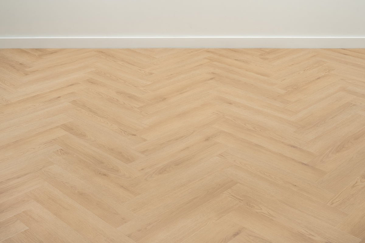 Floer Visgraat PVC Natuur Eiken FLR-3513 MEGAMAT - Bryde Bruin Visgraat