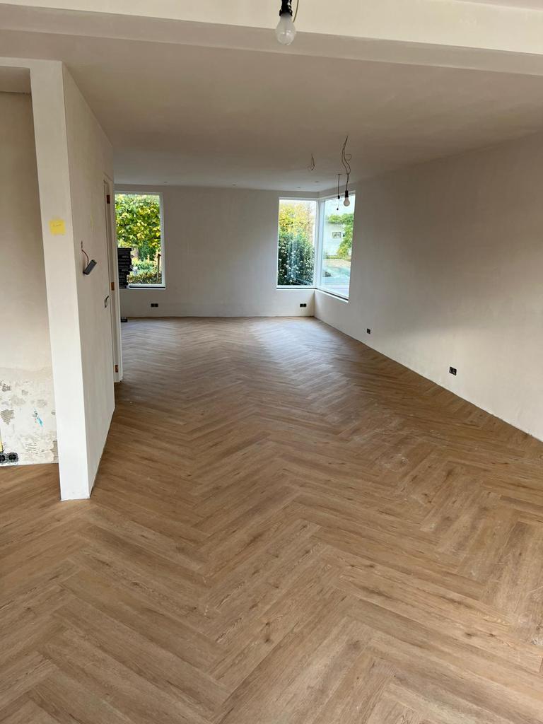Floer Walvisgraat Plak PVC Gaia Grijsbeige FLR-3527