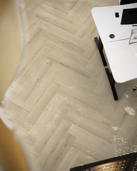 Floorlife YUP XL Greenford Warm Beige Walvisgraat Dryback PVC - 6080101119 - Solza.nl