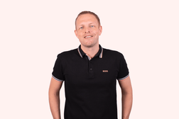 Patrick, flooring specialist at Solza