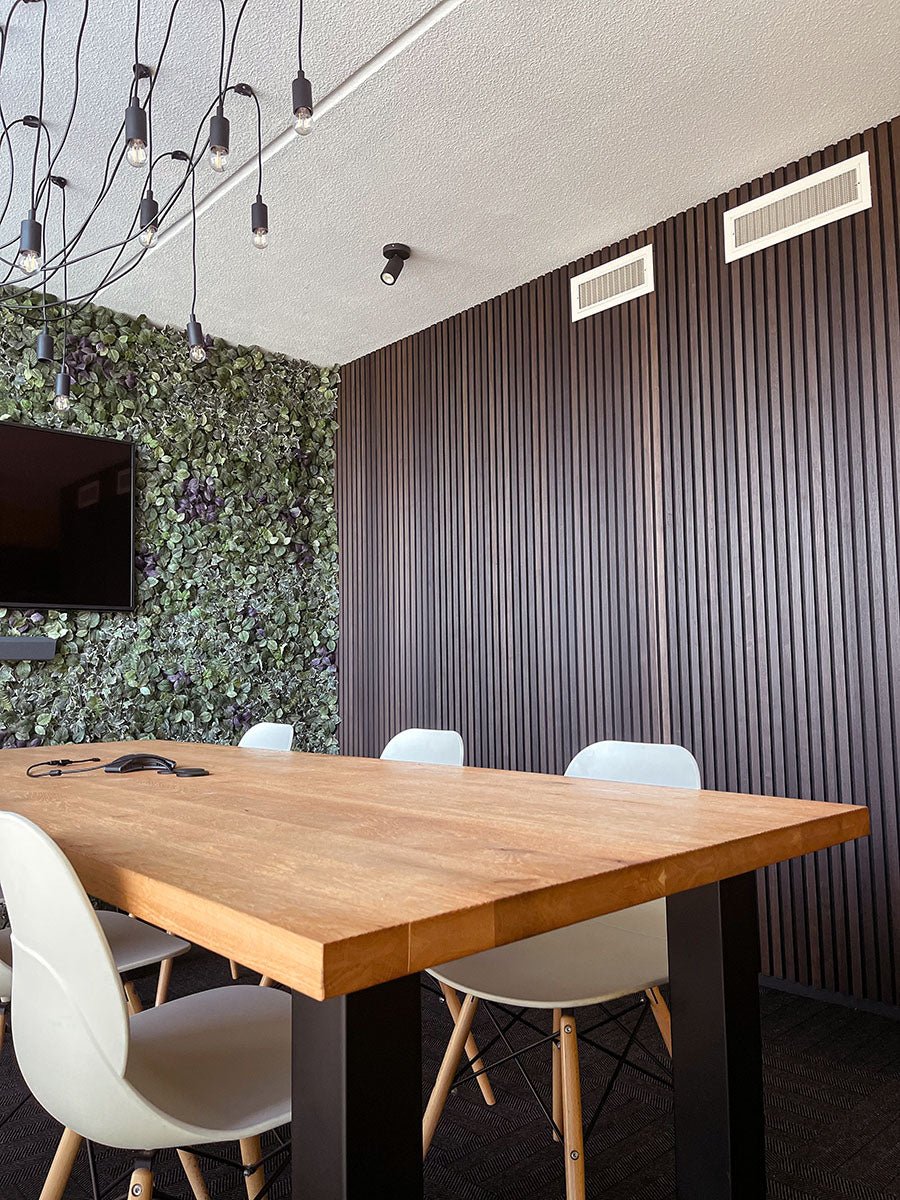 Floer Akupanel XL wandpanelen Mokka Zwart Eiken - 300 x 60 cm - Akoestische Panelen - Solza.nl
