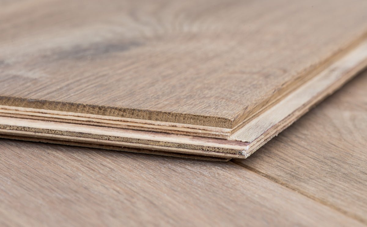 Floer Visgraat Parket Rustiek Eiken Multiplank Enkel Gerookt & Wit Geolied FLR-4003 - Solza.nl
