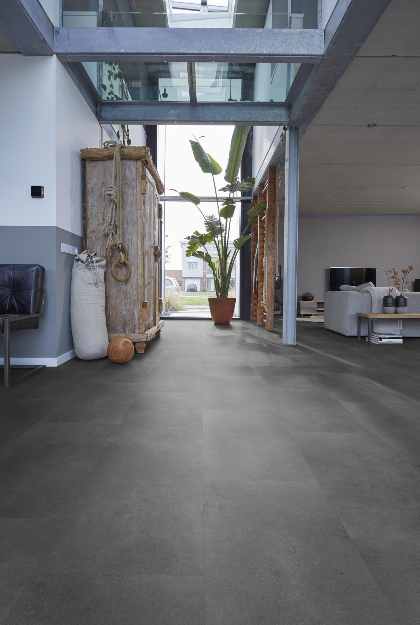 Floorlife Click PVC Tegel Southwark Dark Grey 4311 - Donkergrijs 91.4x45.7 cm - Solza.nl