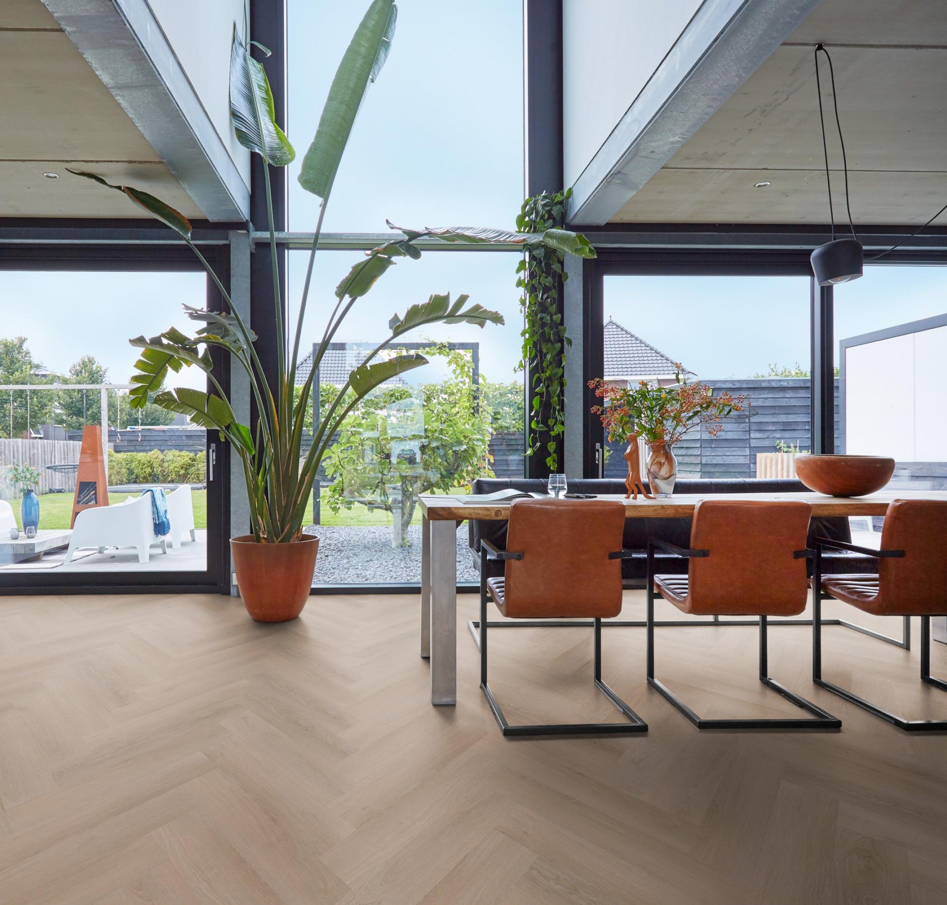 Floorlife Visgraat Click PVC YUP Merton Herringbone Dark Oak 7611 - Solza.nl