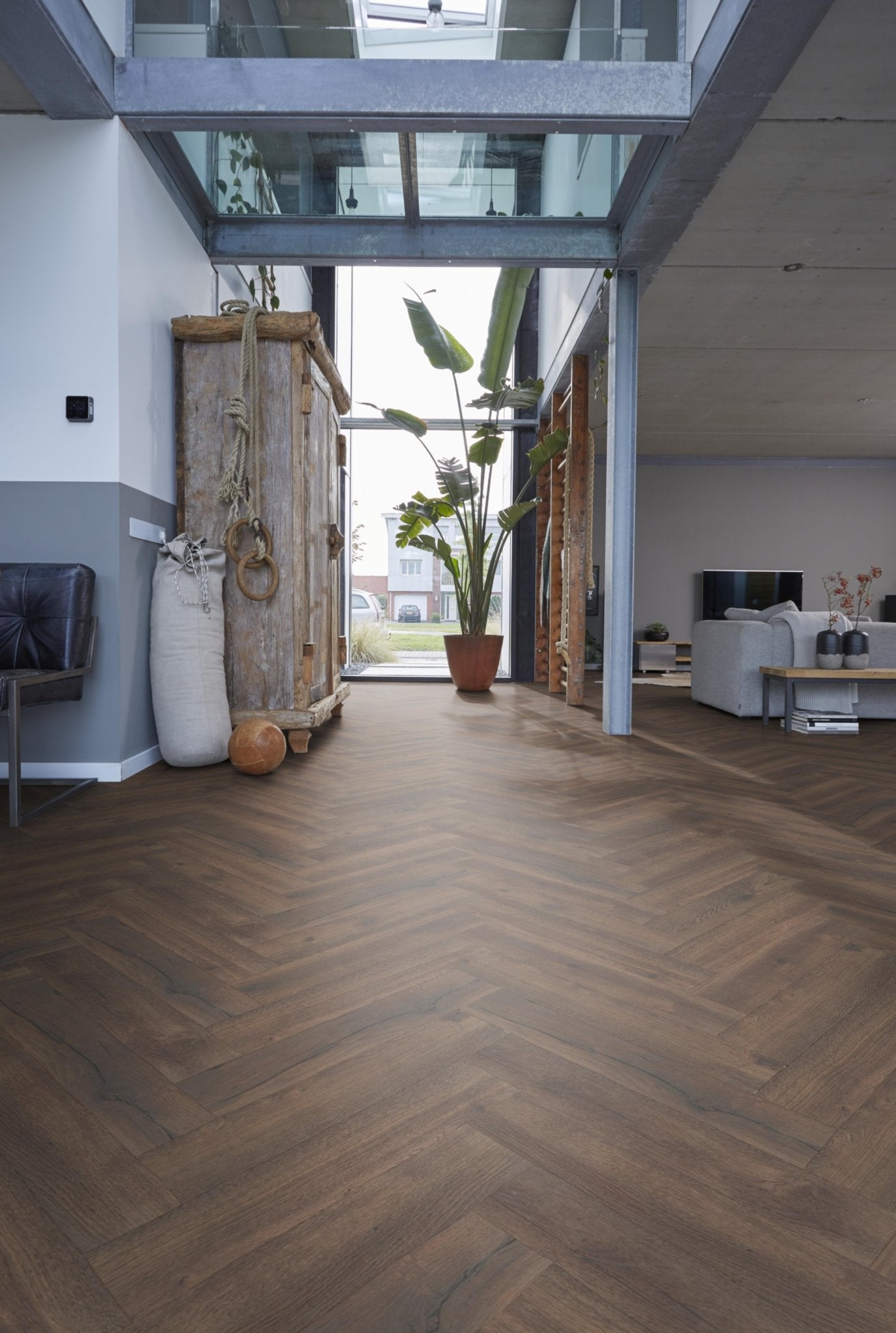 Floorlife Visgraat Laminaat Houtlook Bayside Eiken donker gerookt 3424 - Solza.nl